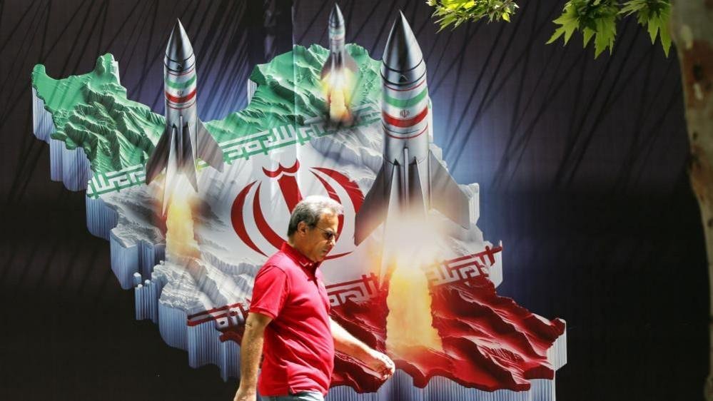 Tensions Israël-Iran 2026 manifestants iraniens appellent à l'aide d'Israël